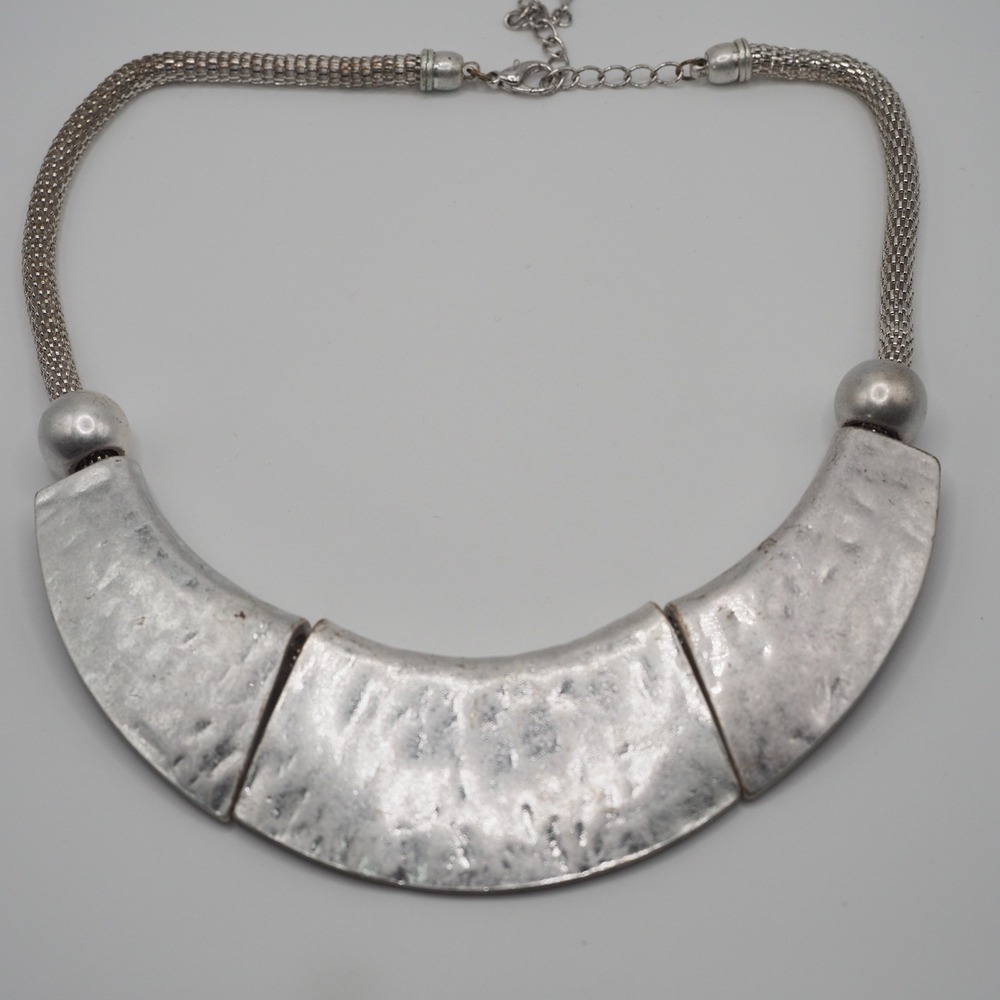 Vintage Necklace Silver Tone Cast Metal Bib Mesh Snake Chain Statement Chunky